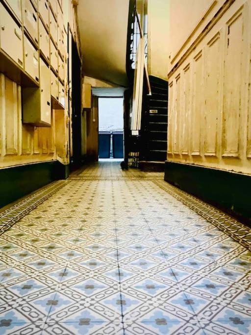 The Artist'S Apartment Near The Metro Saint-Denis  Extérieur photo